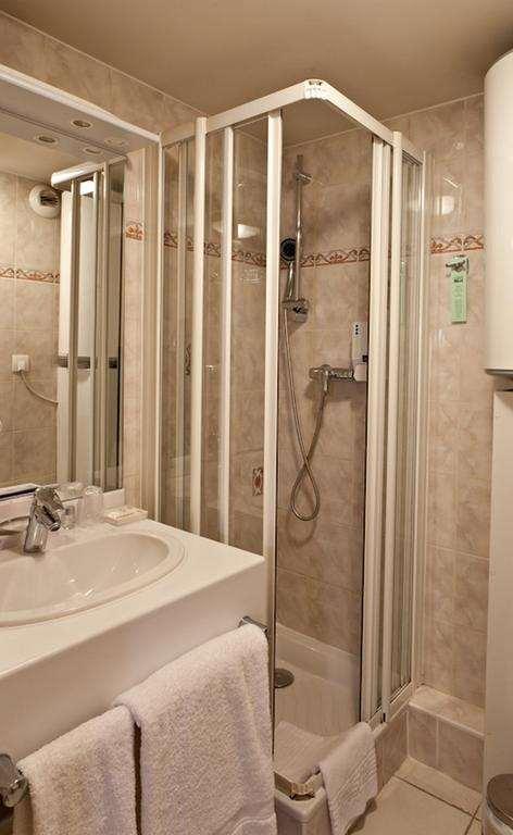 Du Parc 3*